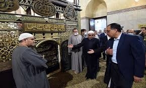 رئيس الوزراء يتفقد أعمال تطوير مسجد السيد البدوي ومحيطه بطنطا: استعادة للهوية الروحية والتنمية السياحية المستدامة